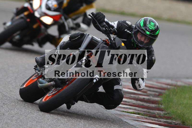 /Archiv-2025/10 23.04.2025 Cornu Master School ADR/rot-rouge/46